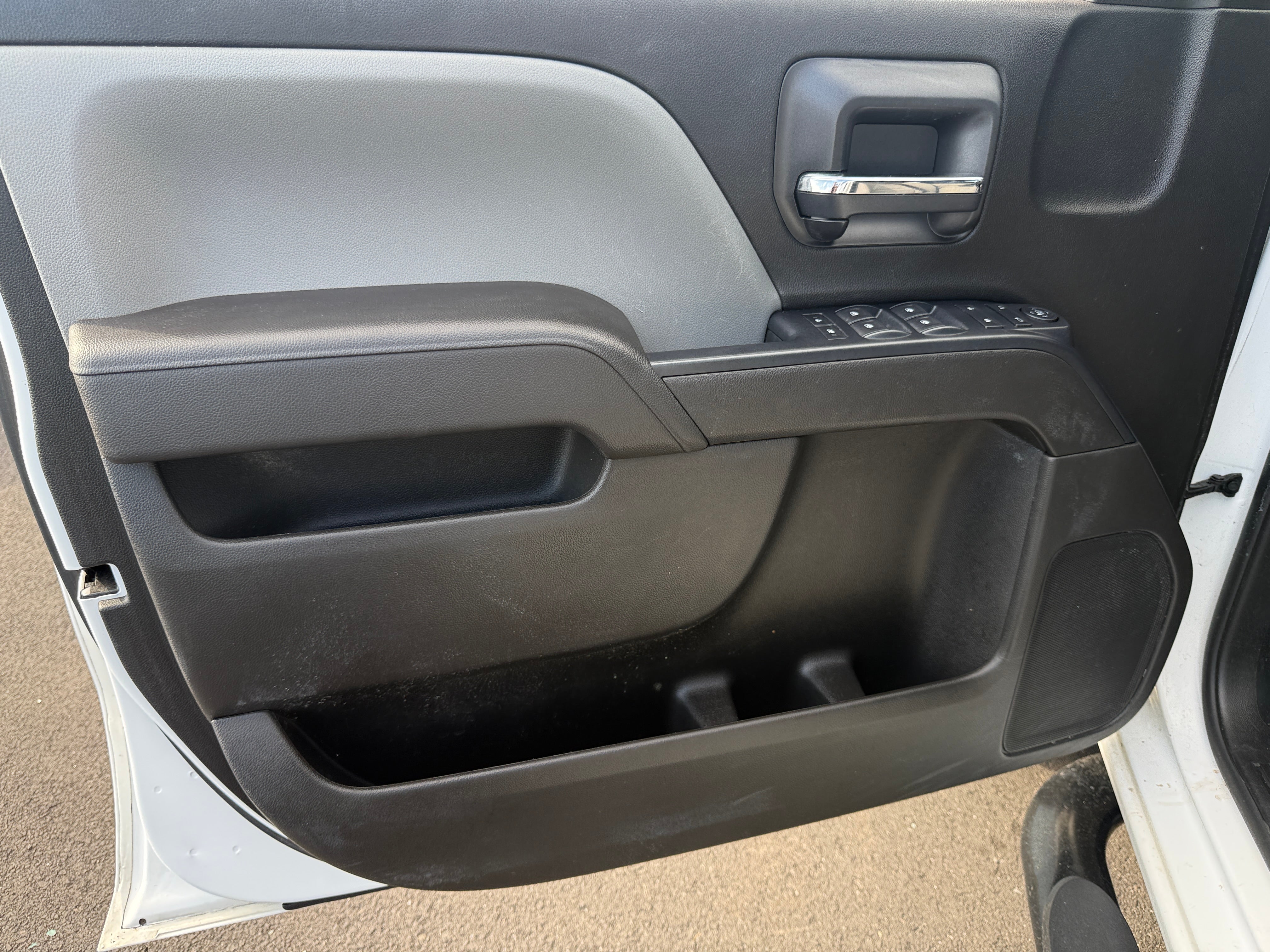chevrolet silverado 1500 2017 1GCVKPEH2HZ325988 image chevrolet silverado 1500 2017 1GCVKPEH2HZ325988 image